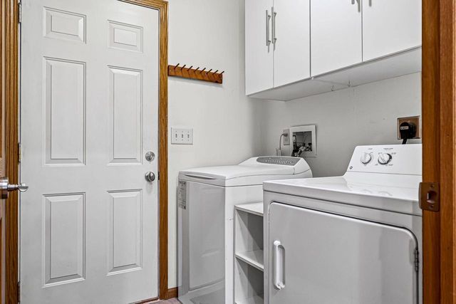 1332 Harvest CIRCLE, Holmen, WI 54636