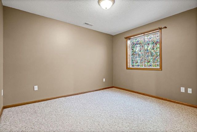 1332 Harvest CIRCLE, Holmen, WI 54636