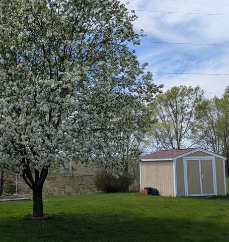 1332 Harvest CIRCLE, Holmen, WI 54636