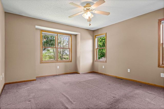 1332 Harvest CIRCLE, Holmen, WI 54636