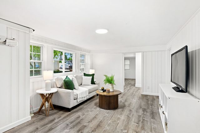 615 Salem St, Malden, MA 02148
