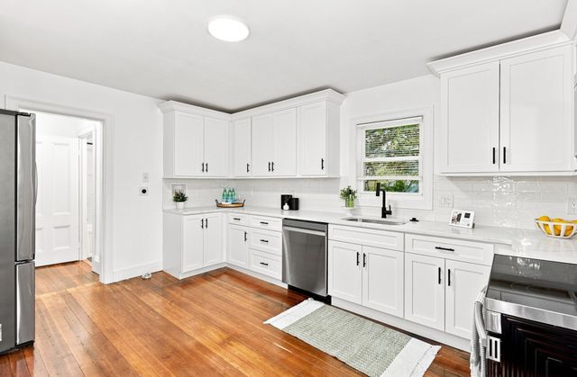 615 Salem St, Malden, MA 02148