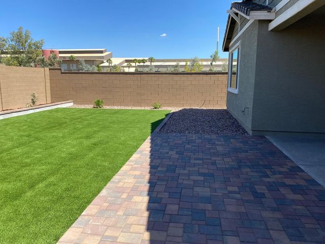 130 E Elmwood Place, Chandler, AZ 85249