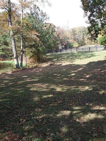 6600 Cascade-Palmetto Highway, Fairburn, GA 30213