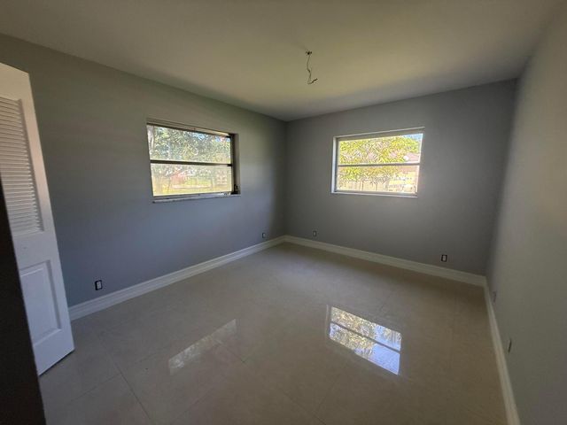 4820 Vermont Avenue, Lake Worth Beach, FL 33461