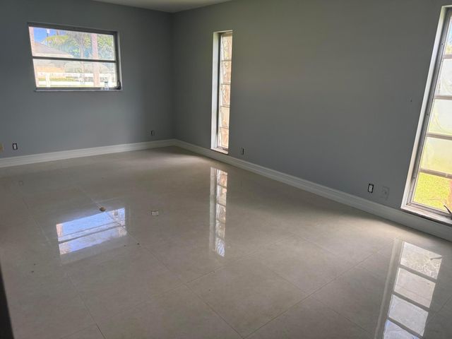4820 Vermont Avenue, Lake Worth Beach, FL 33461