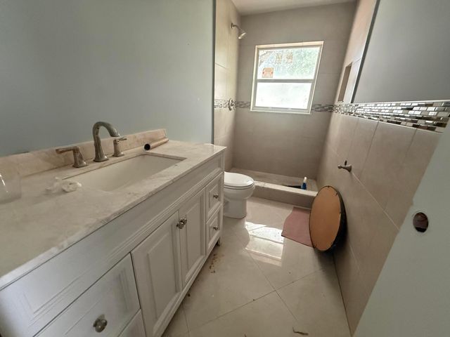 4820 Vermont Avenue, Lake Worth Beach, FL 33461