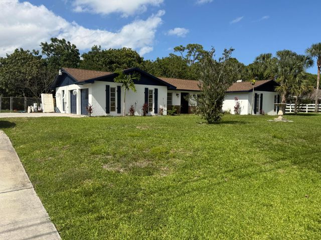 4820 Vermont Avenue, Lake Worth Beach, FL 33461