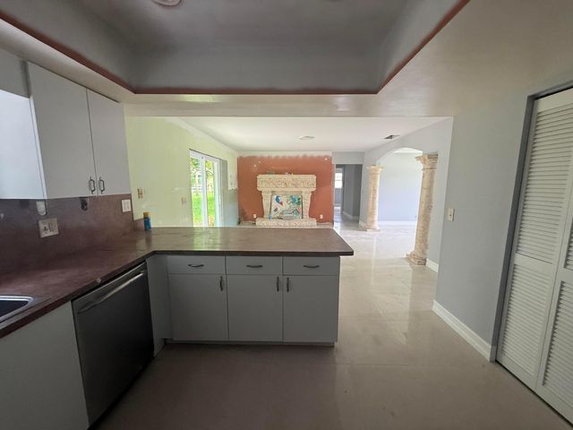 4820 Vermont Avenue, Lake Worth Beach, FL 33461