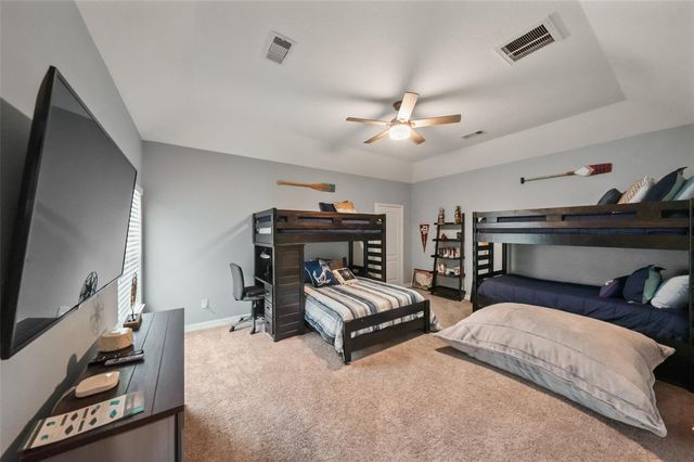 127 W Palm Boulevard, Montgomery, TX 77356