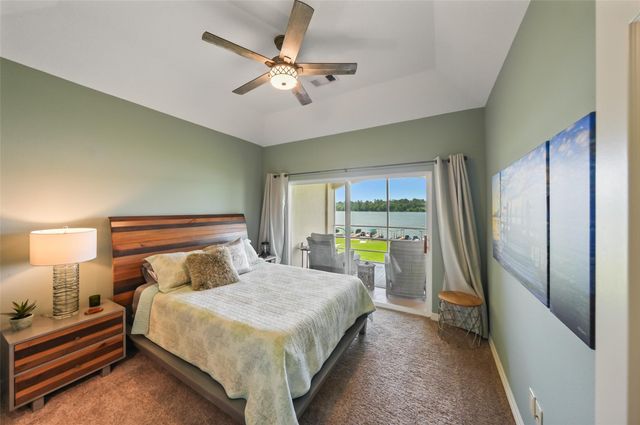 127 W Palm Boulevard, Montgomery, TX 77356