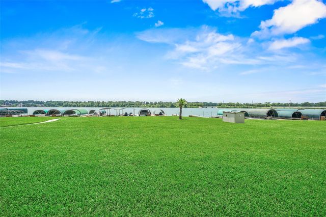127 W Palm Boulevard, Montgomery, TX 77356