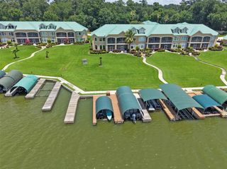 127 W Palm Boulevard, Montgomery, TX 77356