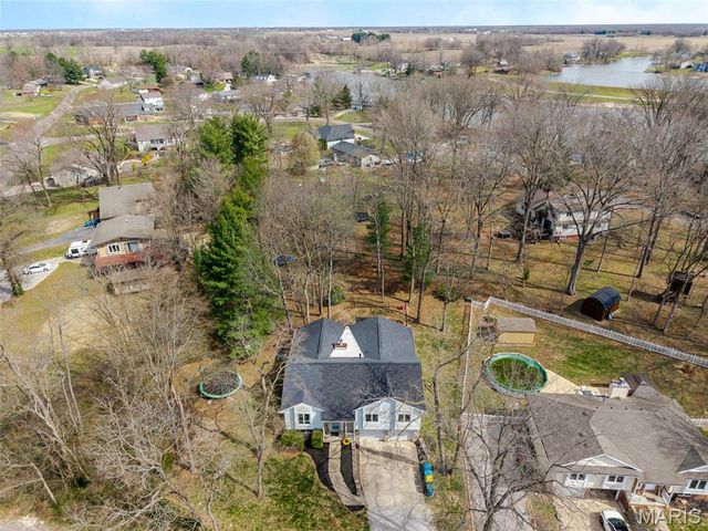 1382 Biscay Drive, Edwardsville, IL 62025