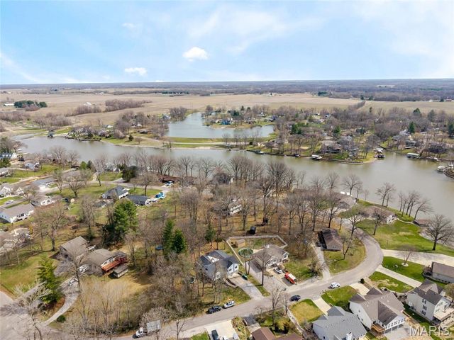 1382 Biscay Drive, Edwardsville, IL 62025