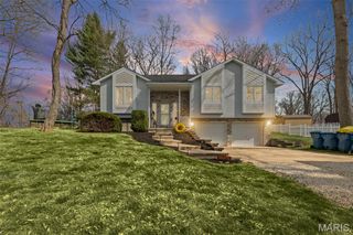 1382 Biscay Drive, Edwardsville, IL 62025