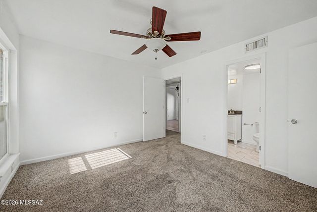 1600 N Wilmot Rd Unit 196, Tucson, AZ 85712