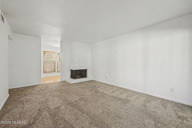 1600 N Wilmot Rd Unit 196, Tucson, AZ 85712