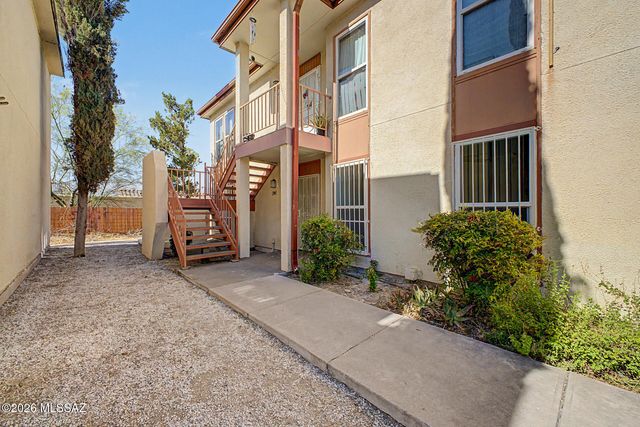 1600 N Wilmot Rd Unit 196, Tucson, AZ 85712
