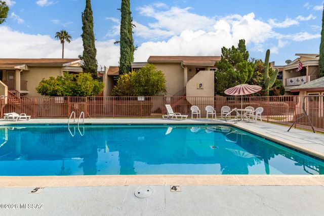 1600 N Wilmot Rd Unit 196, Tucson, AZ 85712