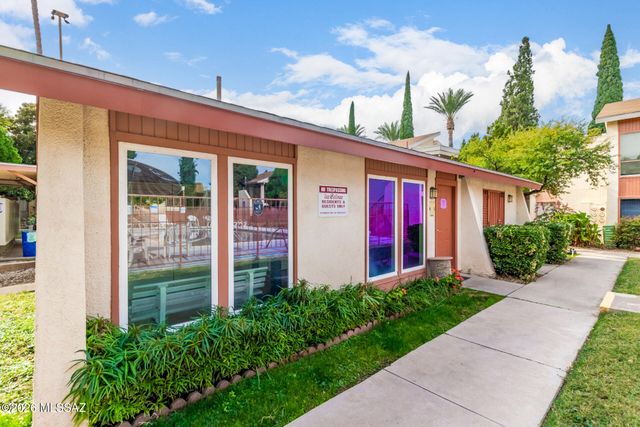1600 N Wilmot Rd Unit 196, Tucson, AZ 85712
