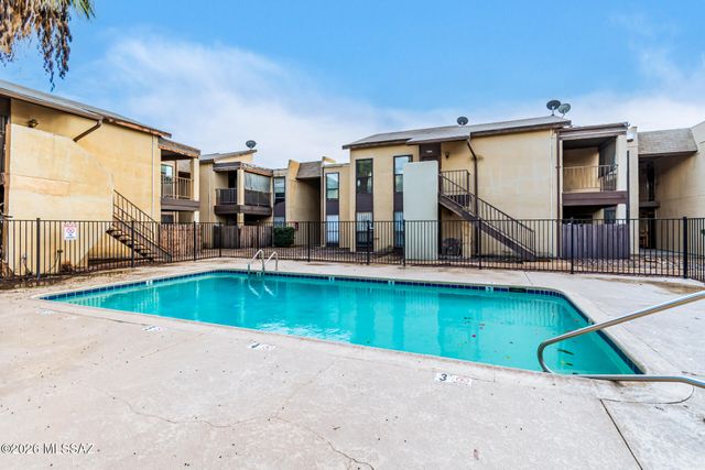 1600 N Wilmot Rd Unit 196, Tucson, AZ 85712
