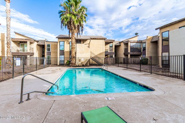 1600 N Wilmot Rd Unit 196, Tucson, AZ 85712