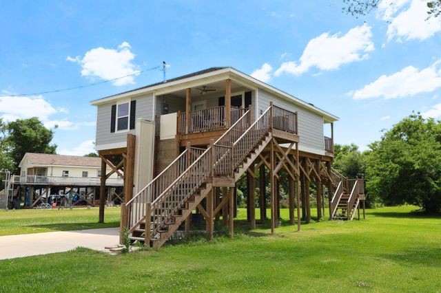 7285 Grand Caillou Road, Dulac, LA 70363
