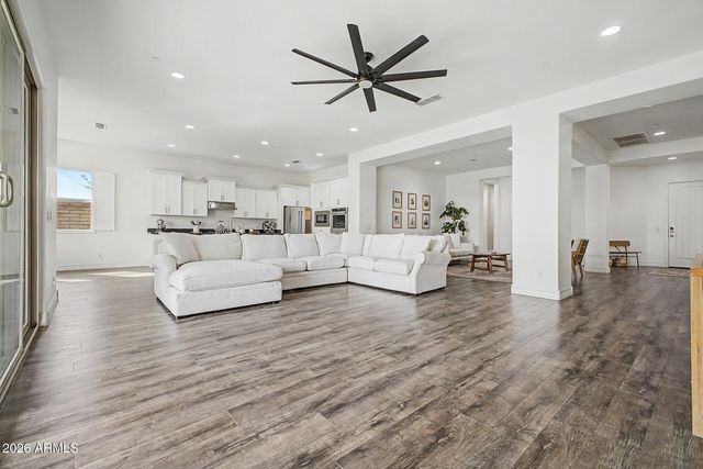 11883 W MORNING VISTA Drive, Peoria, AZ 85383