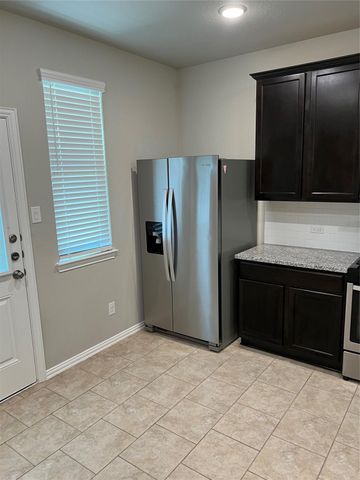 8435 Chesney Trail, Fulshear, TX 77441