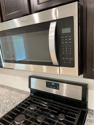 8435 Chesney Trail, Fulshear, TX 77441