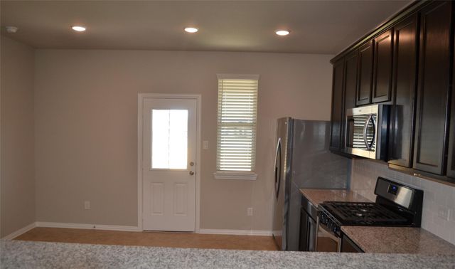 8435 Chesney Trail, Fulshear, TX 77441