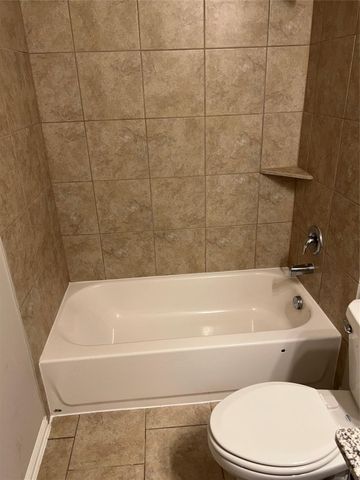 8435 Chesney Trail, Fulshear, TX 77441