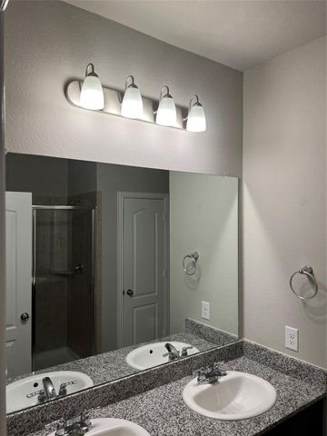 8435 Chesney Trail, Fulshear, TX 77441