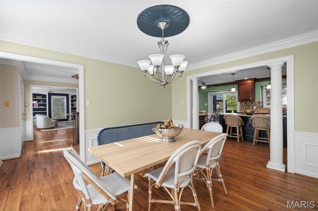 1855 Ironstone Road, Des Peres, MO 63131