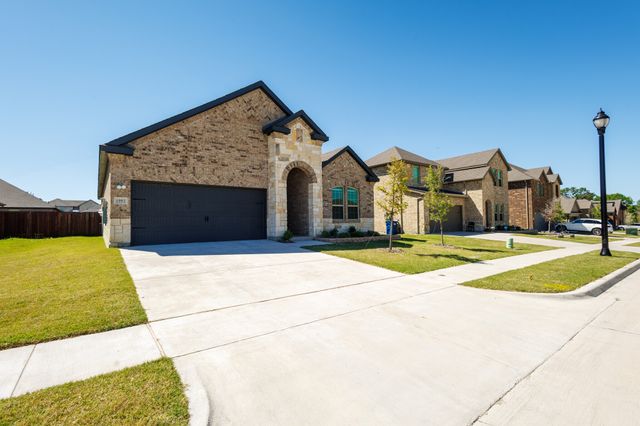6993 Newby Lane, Garland, TX 75043