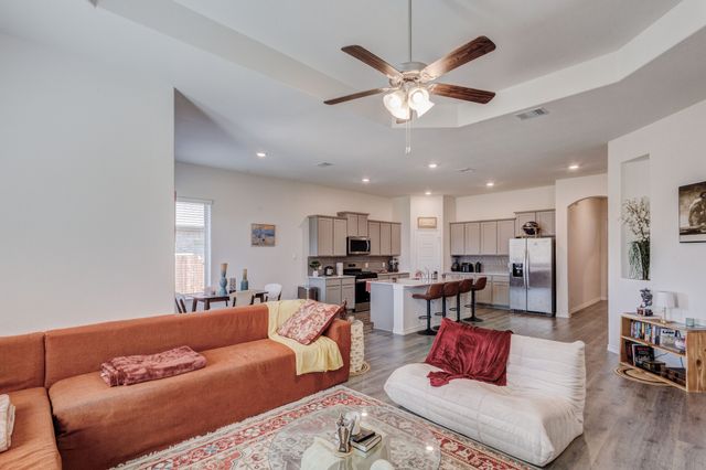 6993 Newby Lane, Garland, TX 75043
