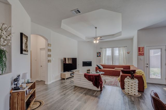 6993 Newby Lane, Garland, TX 75043