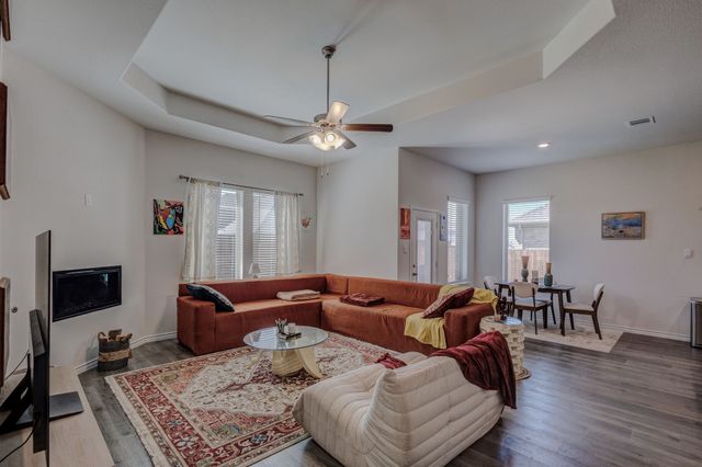 6993 Newby Lane, Garland, TX 75043