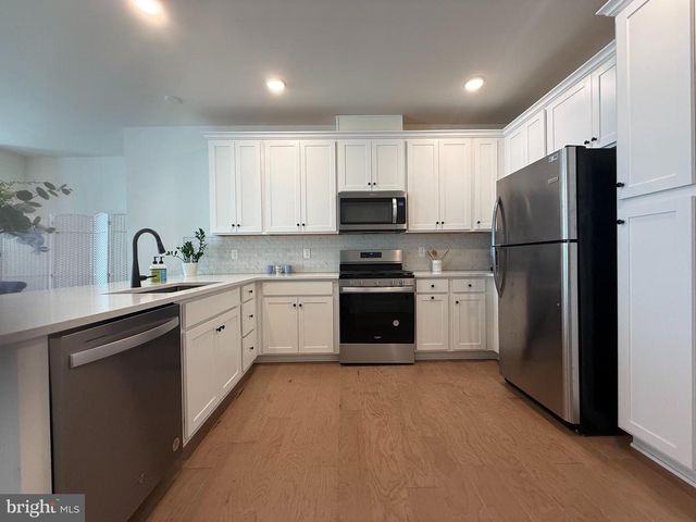 701 PARKER BLVD, Princeton Junction, NJ 08550