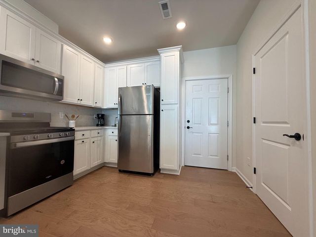 701 PARKER BLVD, Princeton Junction, NJ 08550