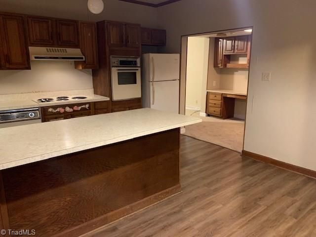 130 N Oakland Avenue, Eden, NC 27288