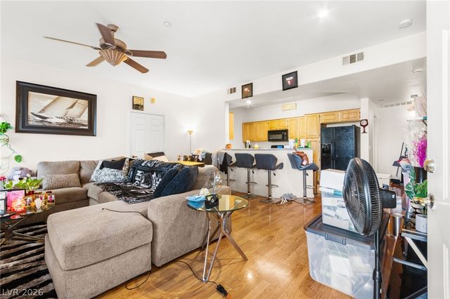 5855 Valley Drive 1077, North Las Vegas, NV 89031