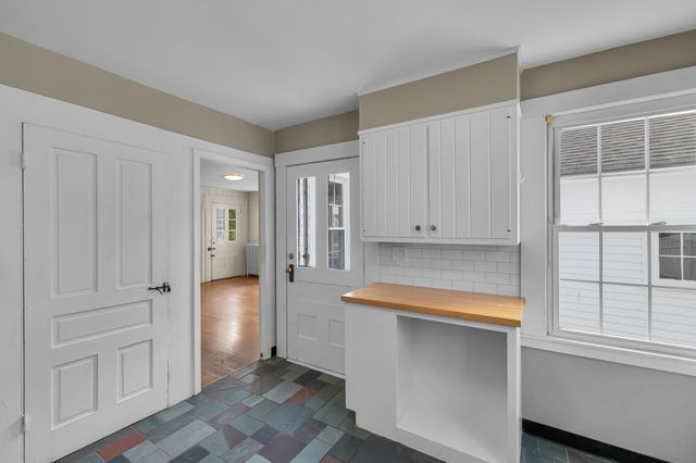 1070 Enfield Street, Enfield, CT 06082