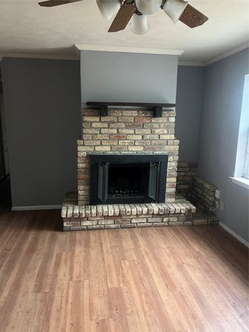 11204 Erich Drive, Balch Springs, TX 75180