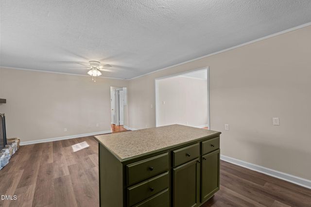 527 Glenwood Drive, Sanford, NC 27330