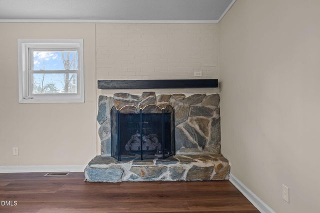 527 Glenwood Drive, Sanford, NC 27330