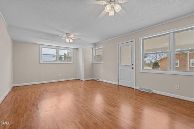 527 Glenwood Drive, Sanford, NC 27330