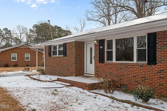 527 Glenwood Drive, Sanford, NC 27330