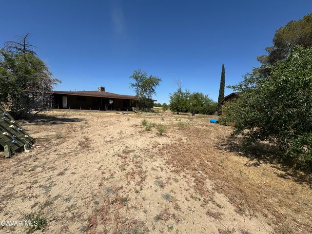 35022 E 82nd Street, Littlerock, CA 93543